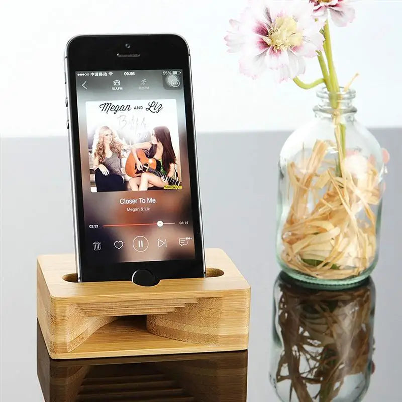 Wooden Sound Amplifier Stand Holder for Iphone, Natural Loudspeaker Mini Megaphone Cell Phone Stand (Square)